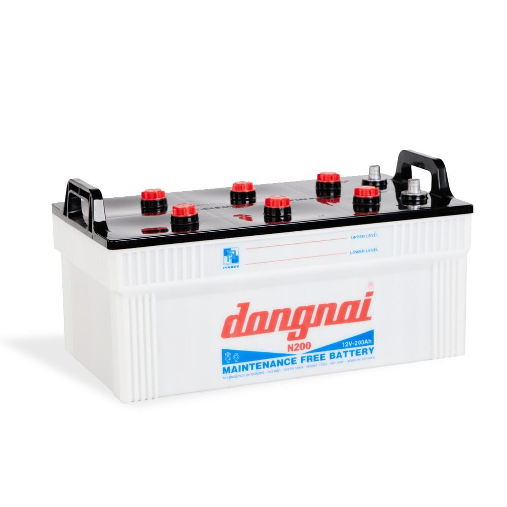 Ắc quy Đồng Nai N200 12V 200Ah lắp trên xe container thực tế