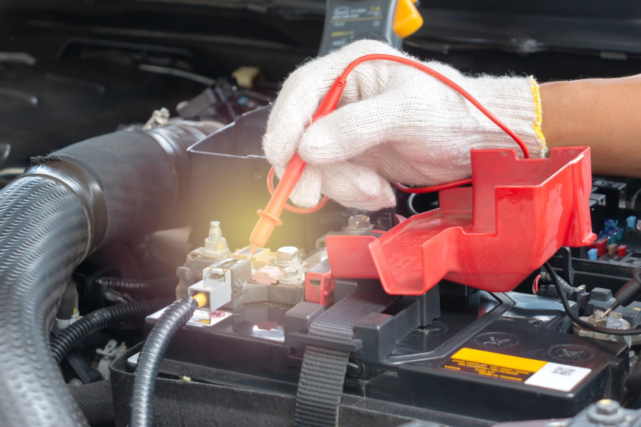 Cách kiểm tra ắc quy còn tốt không